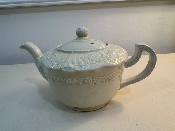 Ridgways Renaissance Old Ivory ware